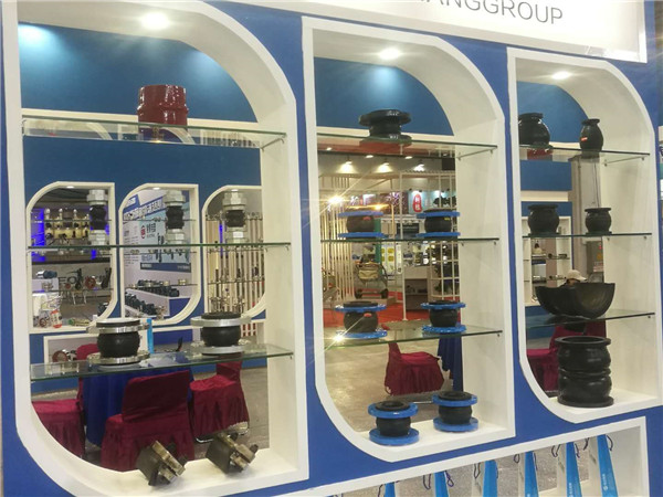 北京單球型撓性接頭，型號(hào)DN40，耐壓1.0MPa